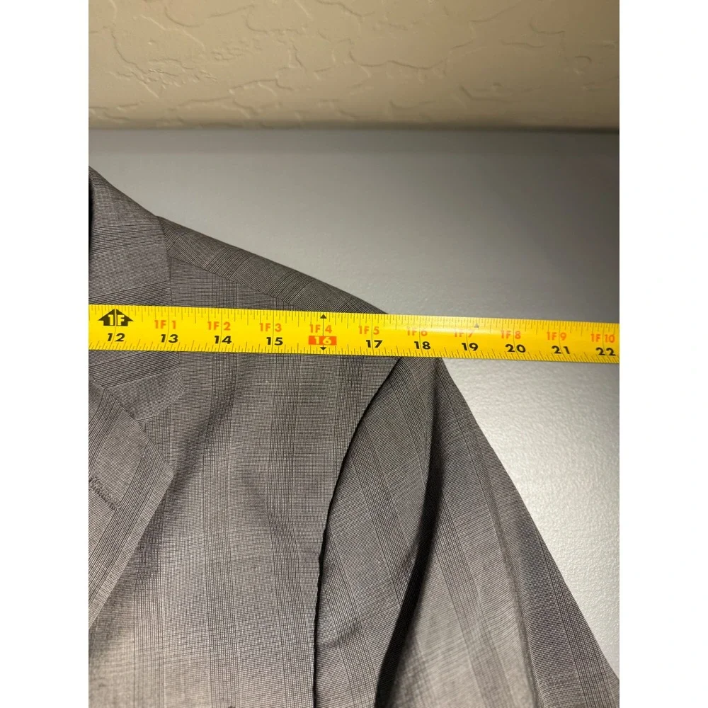 Banana Republic Mens 42R Tailored Fit Grey Plaid Blazer Jacket 415439-00